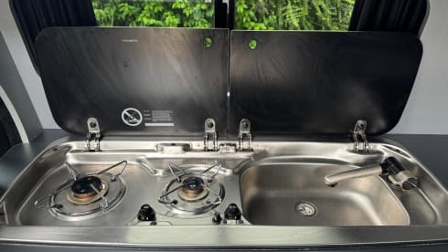 Vanny – VW T4 4 berth.