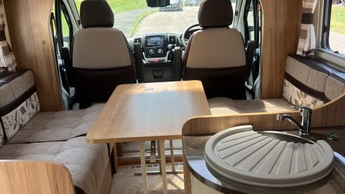 Road Runner  – 4 berth - Bailey Autograph 