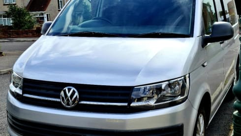 silver lady – VW TRANSPORTER SWB CAMPERVAN 4 LIEGEPLÄTZE