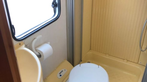 Fine and complete Sunlight with fresh interior