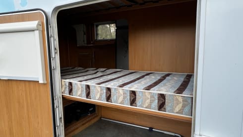 5 person Bavaria alcove camper