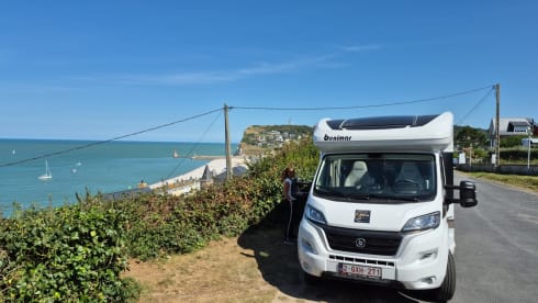 Lokatena – New Benimar Bel Air, semi-integrated with 5 seats and 5 beds