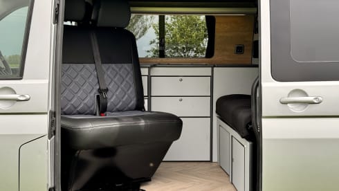 ZIGGY – 2018 Volkswagen Camper 