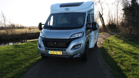 4p Carado semi-integrated uit 2023