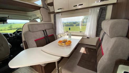 KOM Motorhomes - Benimar Mileo 313