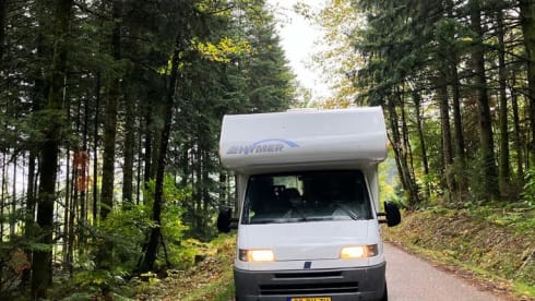 Cozy complete 5p family camper