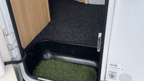 Journey cruiser – 5 berth ace adventurer from 2009 (7.5t - C1 license required)