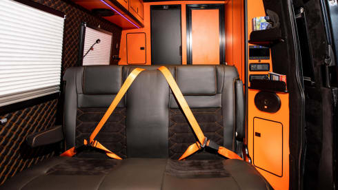 Black Prince – The Ultimate super high spec off grid adventure camper