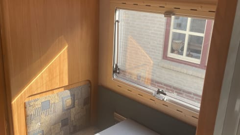 Nette ruime Adria Familie camper