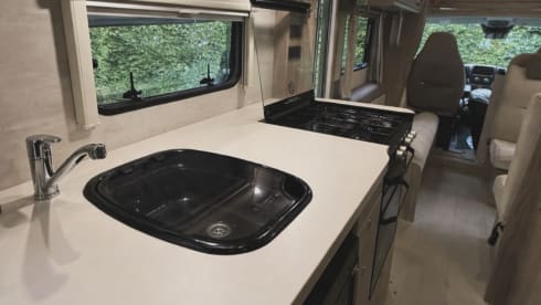 6 berth Peugeot alcove from 2023