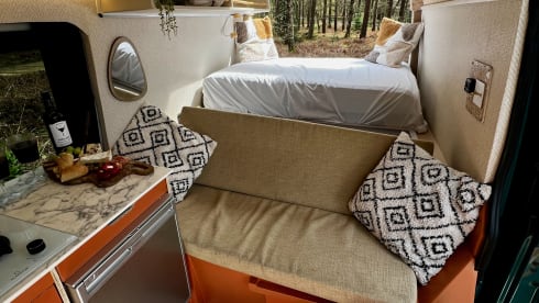 Spike – 3 berth Mercedes-Benz campervan from 2016