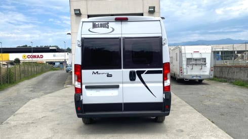 McLouis VAN Menfys 3 Prestige