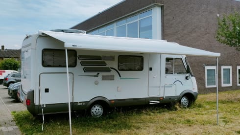 Maro 3 – 4p Hymer integrated from 2003