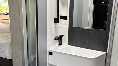 Hymer 570 MLT Xperience B