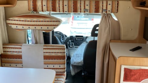 DAKOTA TRAVEL – CAMPER 6 POSTI