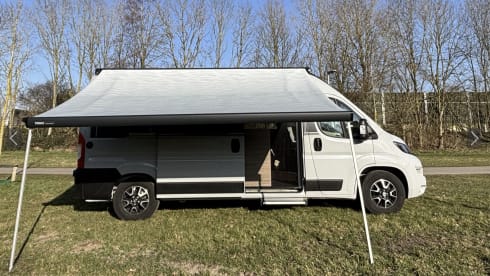 New camper van, 2 sleeping places and bicycle carrier