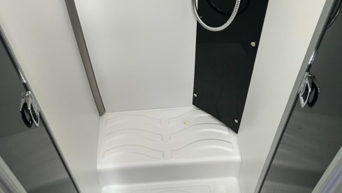 4p Benimar semi-integrated uit 2023