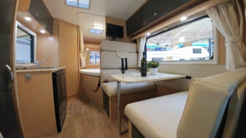 A-type – Beautiful camper (automatic); €300 discount from July 4th to July 18th