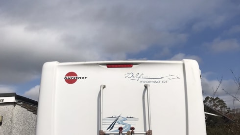 Comfy Camper – Burstner Delfin 625