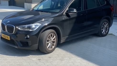 Daktent huren – Thule roof tent including BMW X1