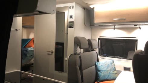 4p Mercedes-Benz Hymer Free S from 2022