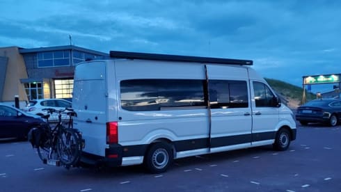 2-seater Volkswagen Crafter home-build bus from 2019