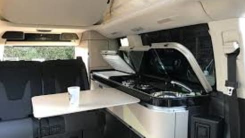 Luxe Camper van Mercedes V klasse marco polo