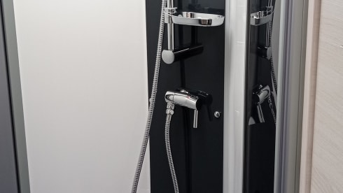 720 Titanium Premium – 5p Chausson semi-integrated from 2021 - NEW CONDITION