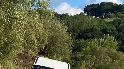 Buzzl – Off grid Renault Master bus