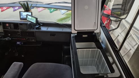 Hurbey π€© β πͺ΄πͺ΄ Off grid retro Hymer ππ