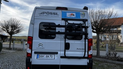 Clever Max – Just get out of everyday life...