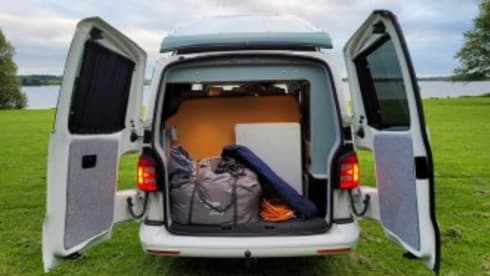 Jeff – VW Campervan - 6 seats
