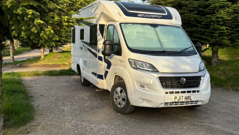 Swift Escape 664