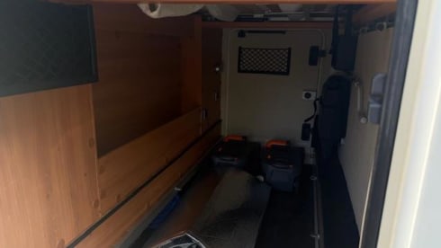 Hymer T 698CL 180pk half integraal 2016