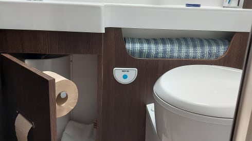 4p Benimar semi-integrated uit 2022