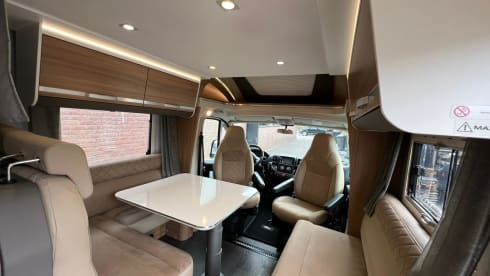 “ Dushi “ – Adria Matrix Axess 590ST compact, semi-integral from 2020