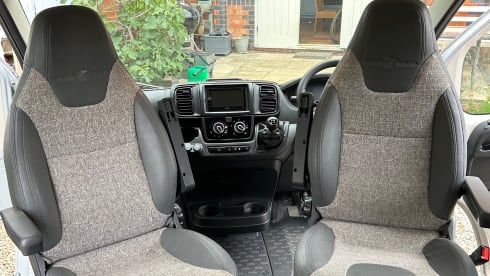 Vehicle 2 – Low mileage 2025 Autotrail Expedition 68 "Poptop" Campervan 