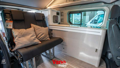 Patchke – 4p Bustner campervan, automatic