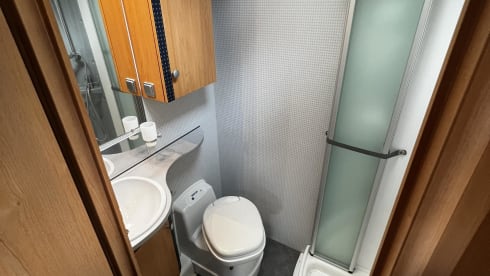 5 person Bavaria alcove camper