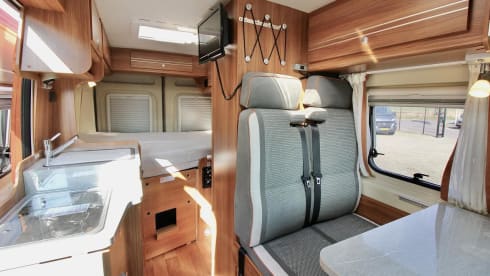 Pössi – 2p Citroën bus uit 2014