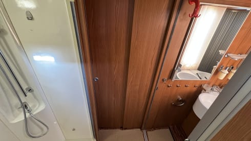 Guapo – 5p Hymer integrated from 2009