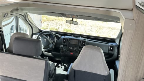 6p Citroën alcove uit 2025