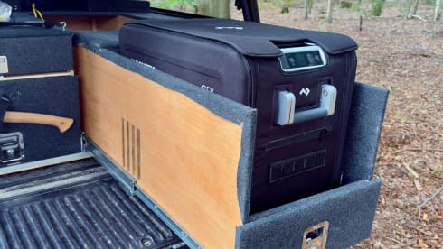 Just roam! – 4p Ford rooftop from 2018