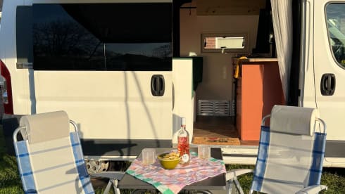 Madame Voyage – Voyage voyage met Madame Voyage! 