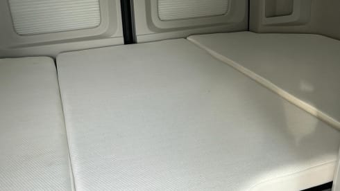 4 PERSON AUTOMATIC Volkswagen campervan from 2023