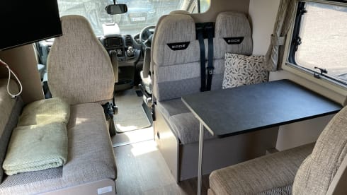 6 berth Swift Edge 476 from 2022