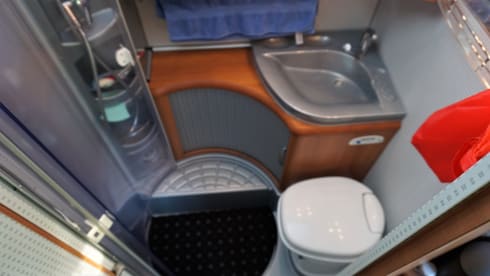 Going to the sun with our luxurious compact camper?