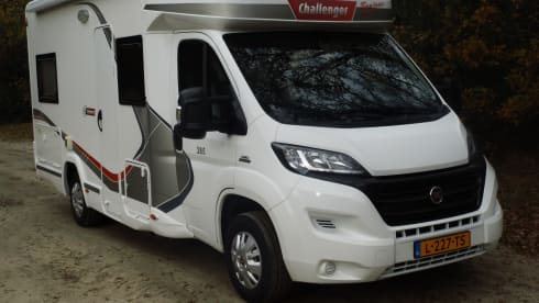 genesis – 4p Challenger integrated uit 2016