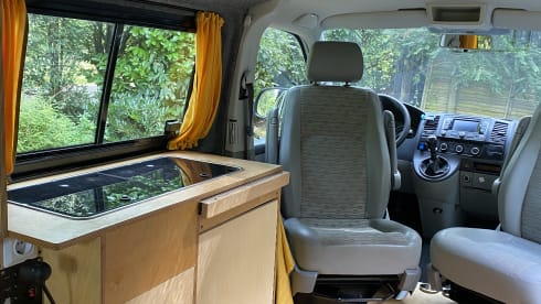 Miss Sunshine – Volkswagen campervan, extended model, 2 persons