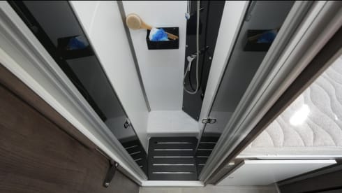 Benimar Cocoon 463 – New Ford 4p semi-integrated from 2025 